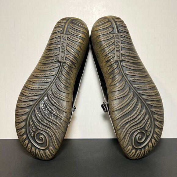 Womens NAOT Nau Mai Brown Patent Leather Slip On Loafers / Size 6 - EU 37 - Picture 7 of 8